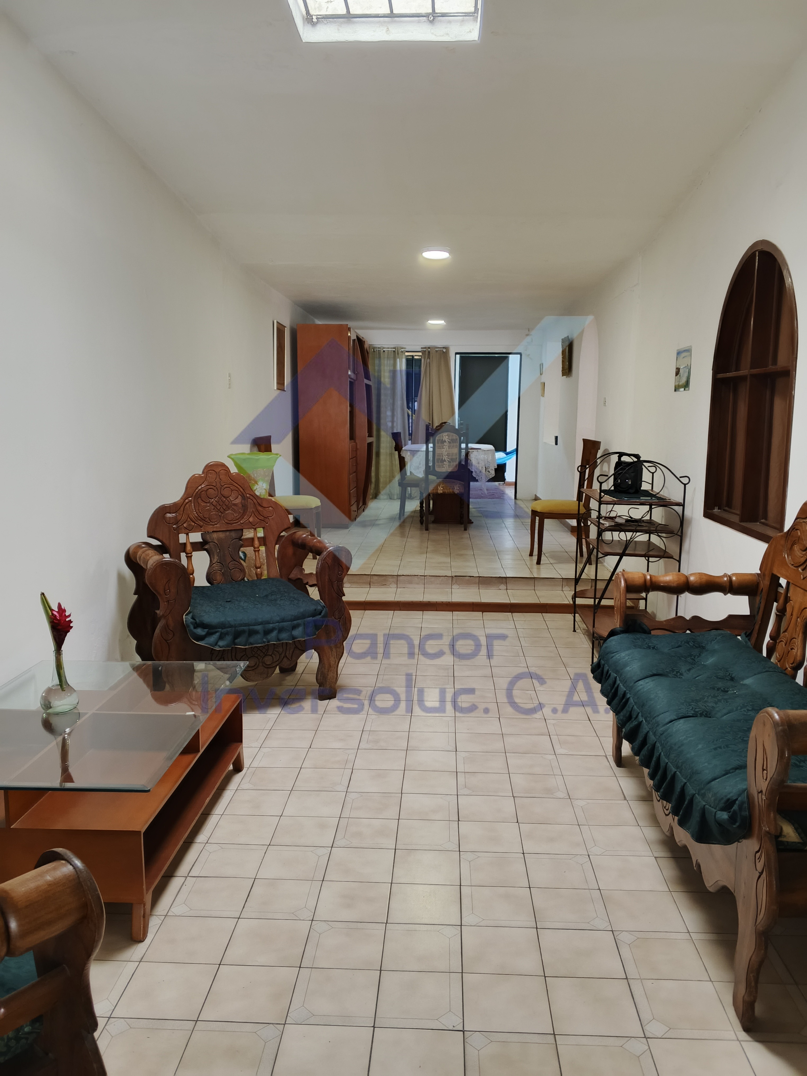 Casa en Venta en Guacara - Los Naranjos (4H - 3B - 3PE)