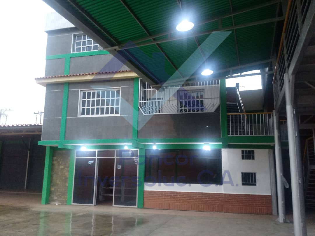 Galpon en Alquiler en Los Guayos (2H - 5B - PE)