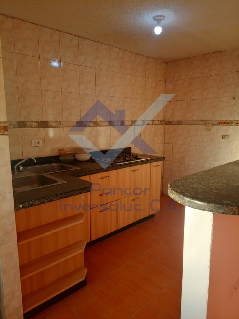 Apartamento en Venta en San Joaquin La Pradera (3H - 2B - 1PE)