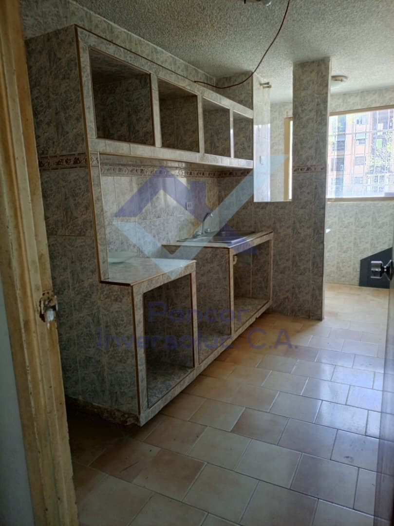 Apartamento en Venta en San Joaquin La Pradera (3H - 2B - 1PE)