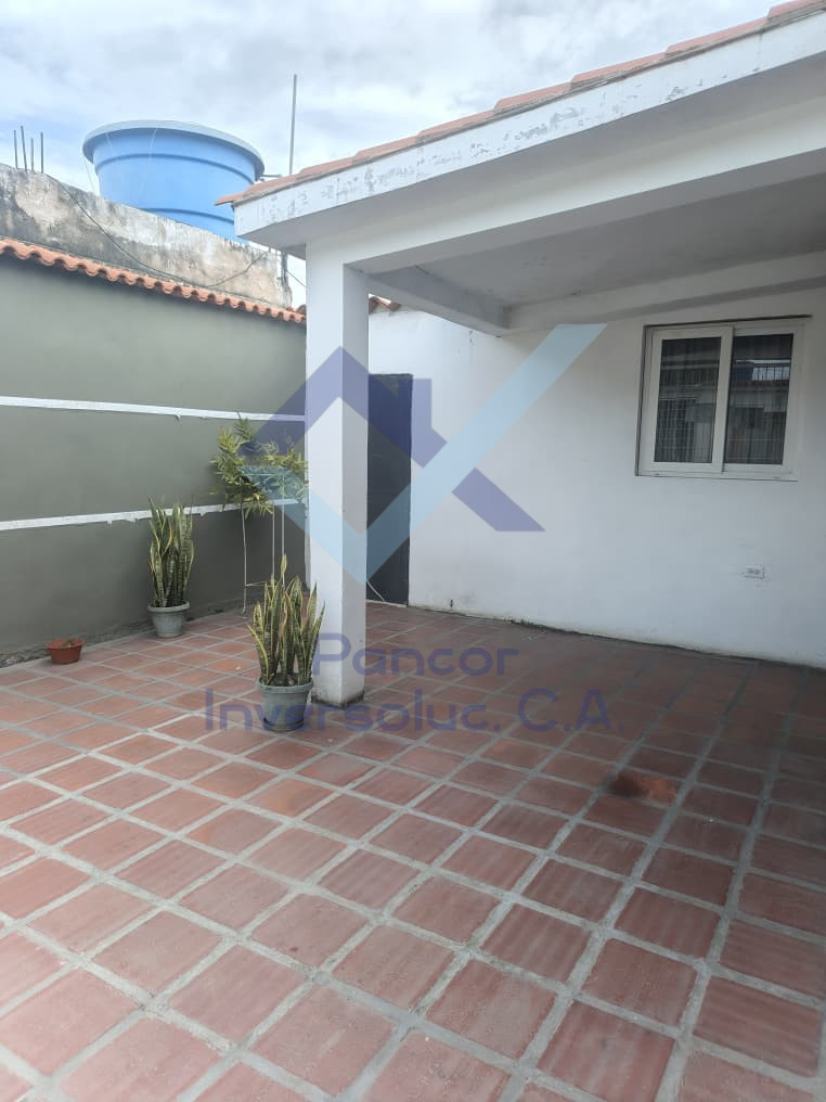 Casa en Venta en Guacara - El Saman (3H - 2B - 2PE)