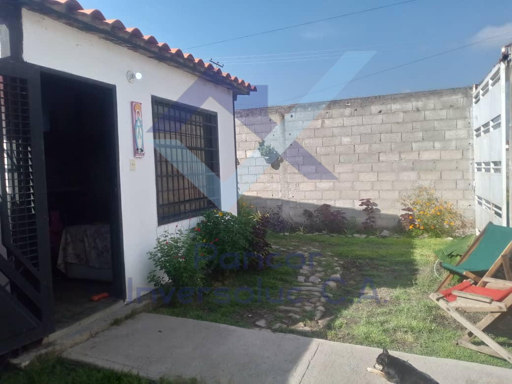 Casa en Venta en San Joaquin (2H - 2B - 2PE)