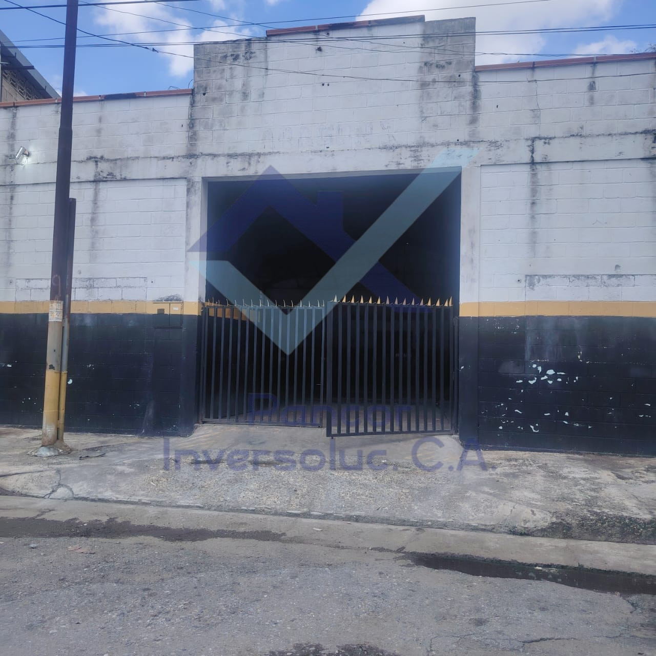 Galpon en Venta en Valencia (H - 1B - PE)