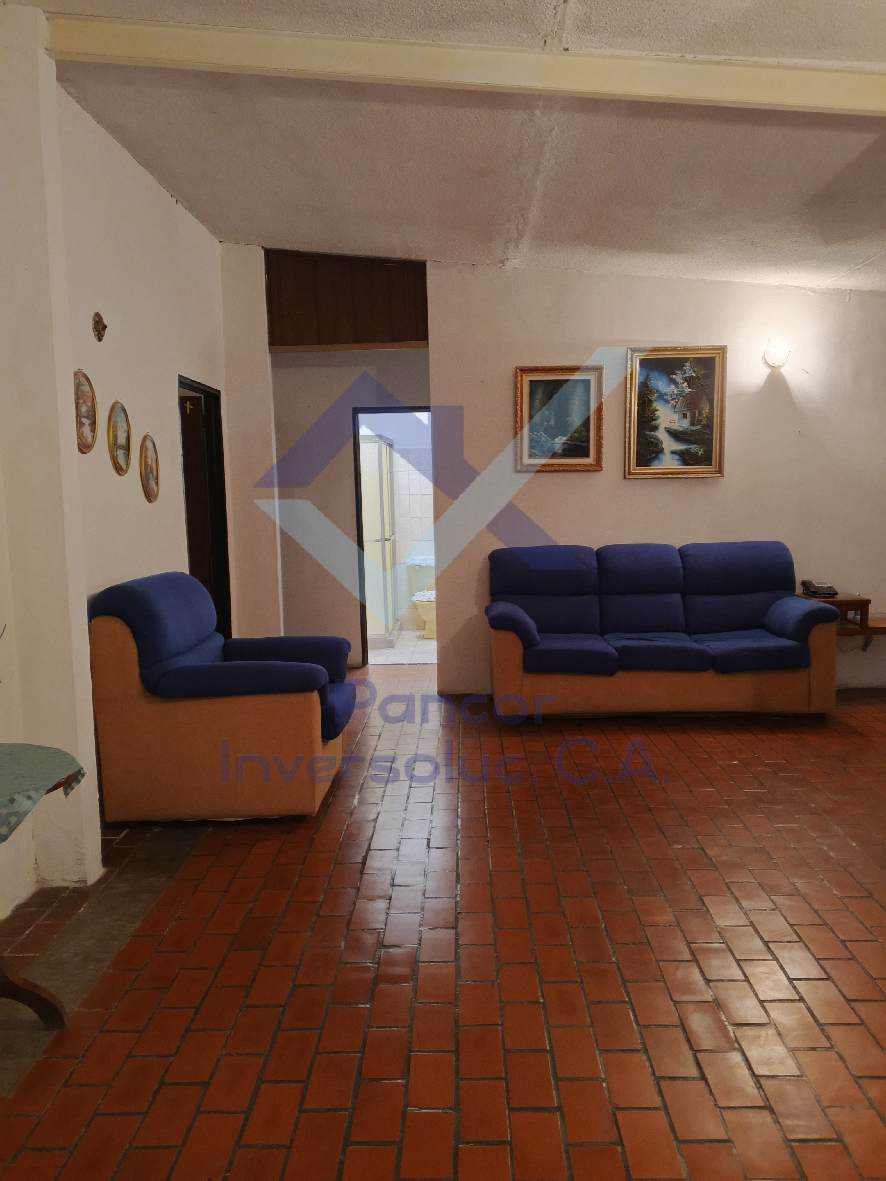 Casa en Venta en Guacara - Los Naranjos (4H - 3B - 3PE)