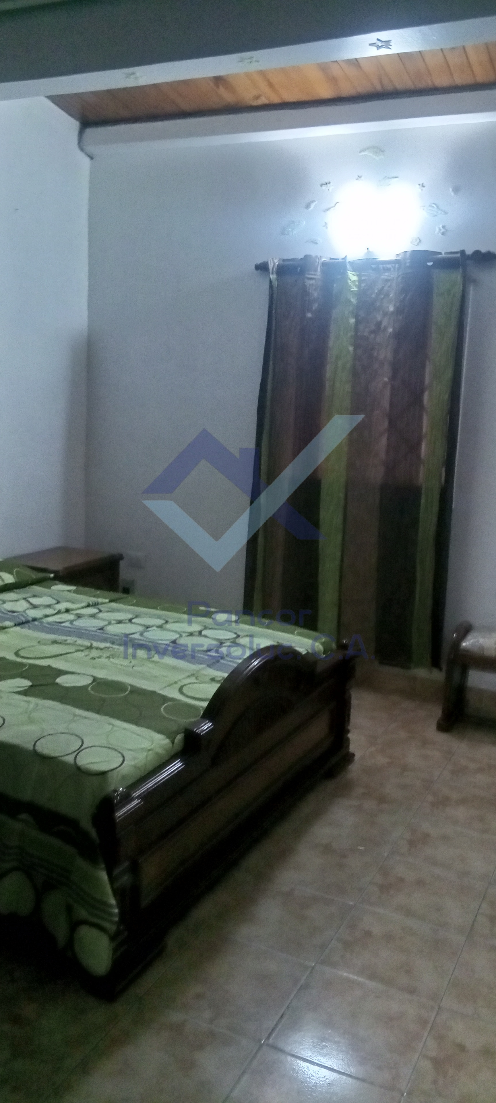 Casa en Venta en San Joaquin (4H - 3B - 2PE)