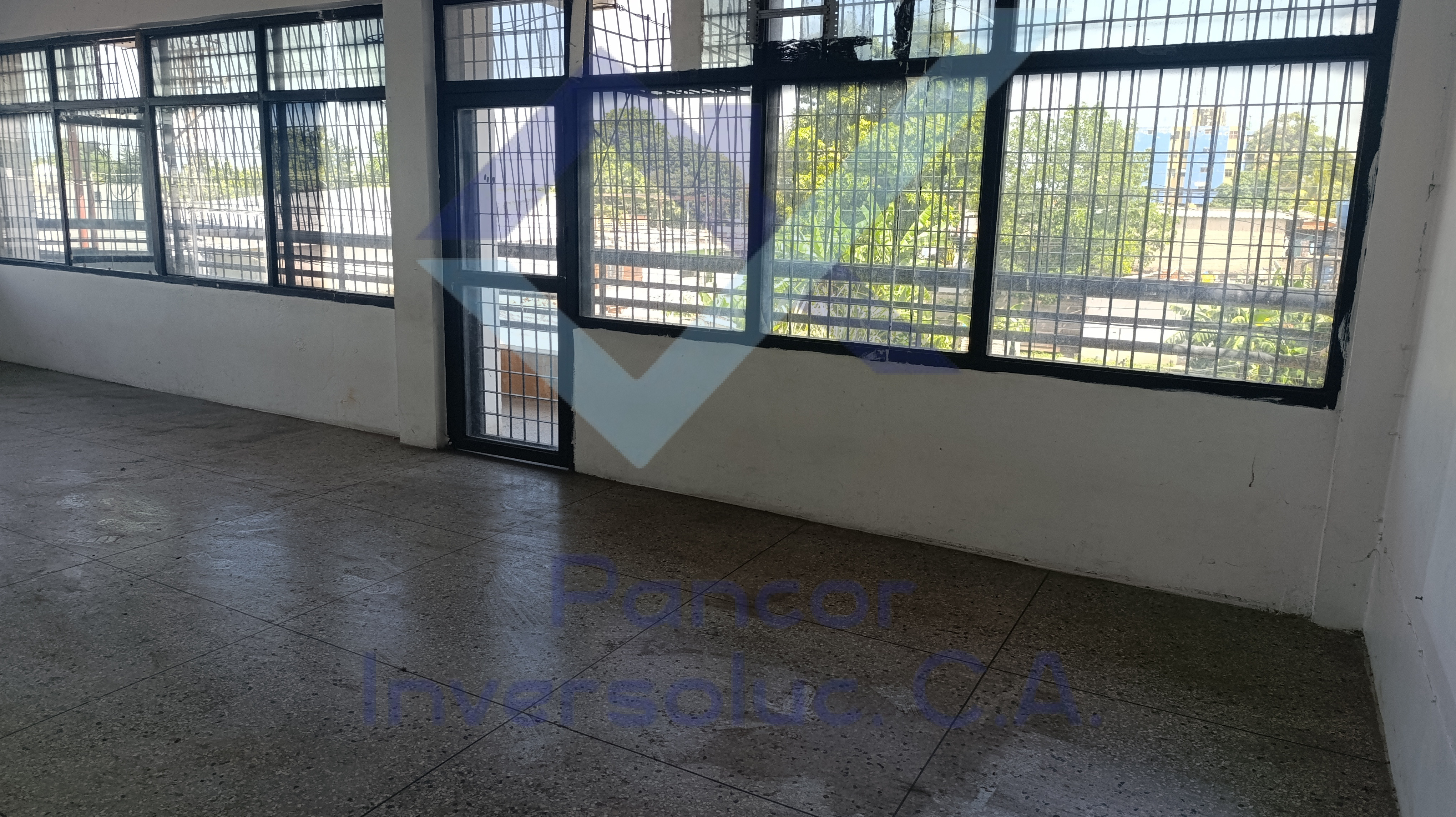 Local en Alquiler en Guacara - Centro (H - 1B - PE)