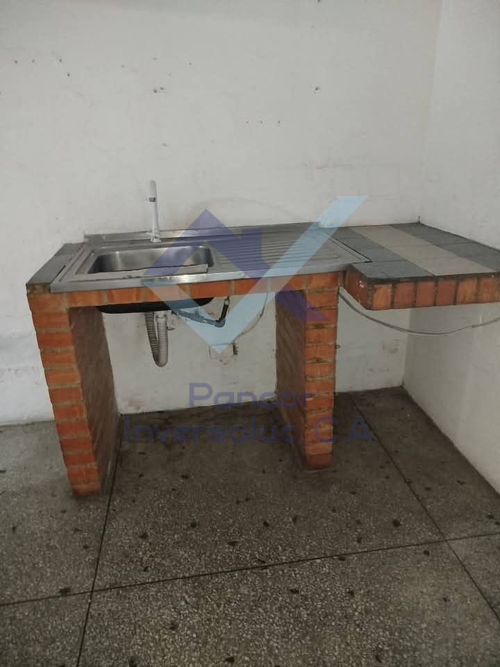 Anexo en Alquiler en Guacara - Ciudad Alianza (1H - 1B - PE)