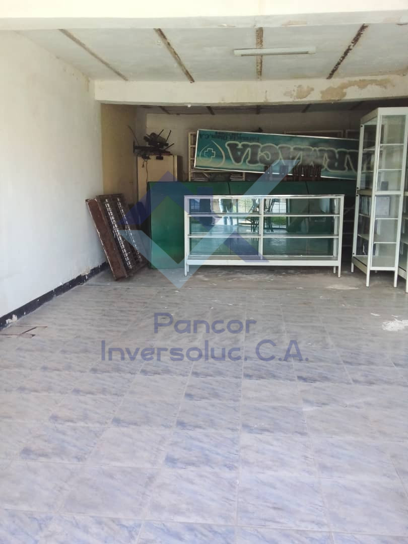 Local en Venta en Guacara - El Saman (1H - 1B - 1PE)