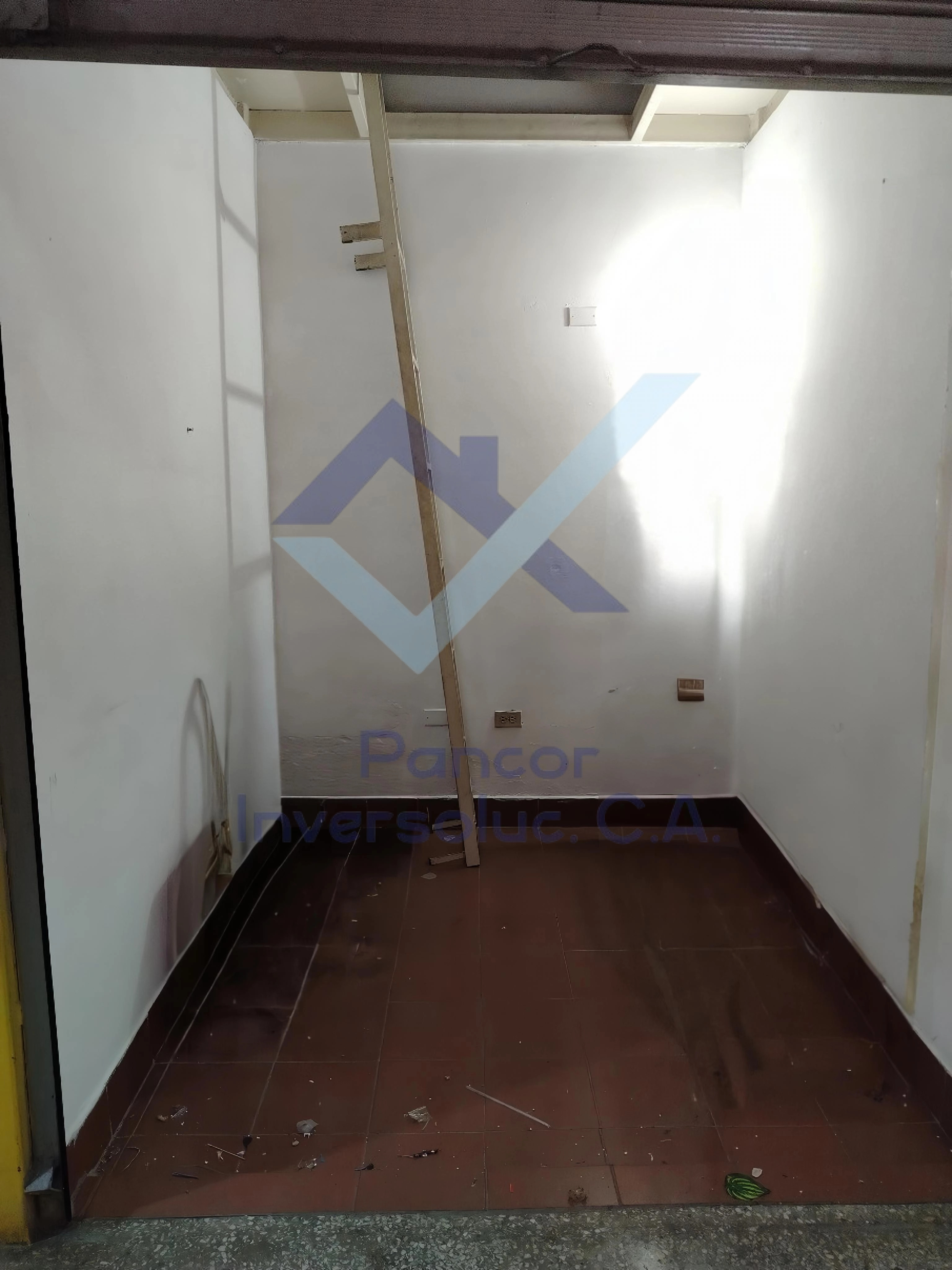 Local en Venta en Valencia (H - B - 1PE)