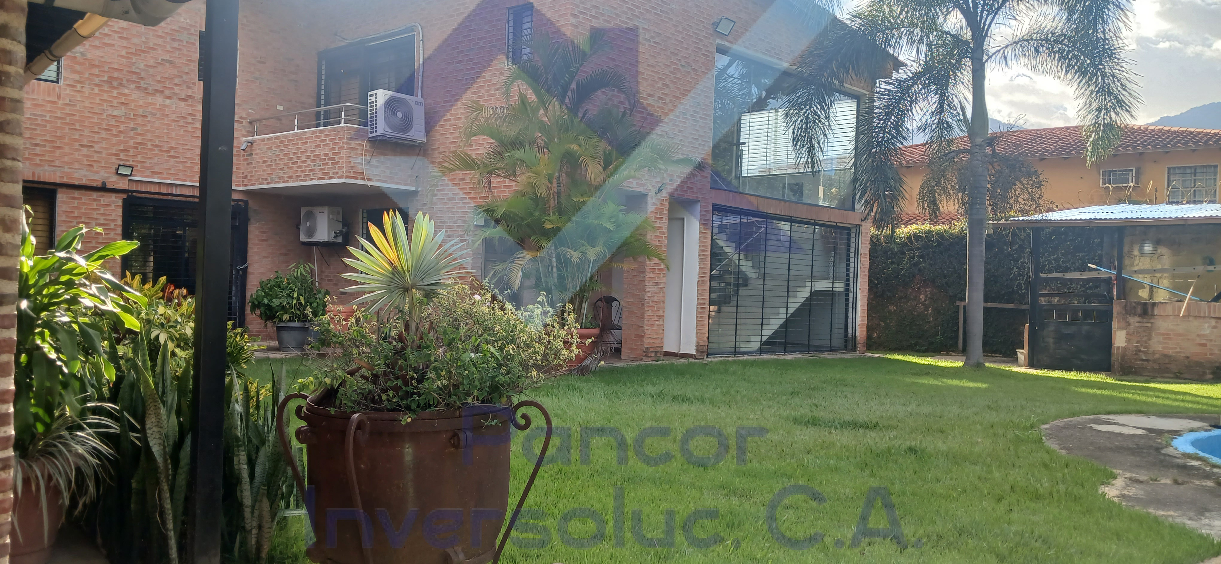 Casa en Venta en San Diego (4H - 4B - 5PE)