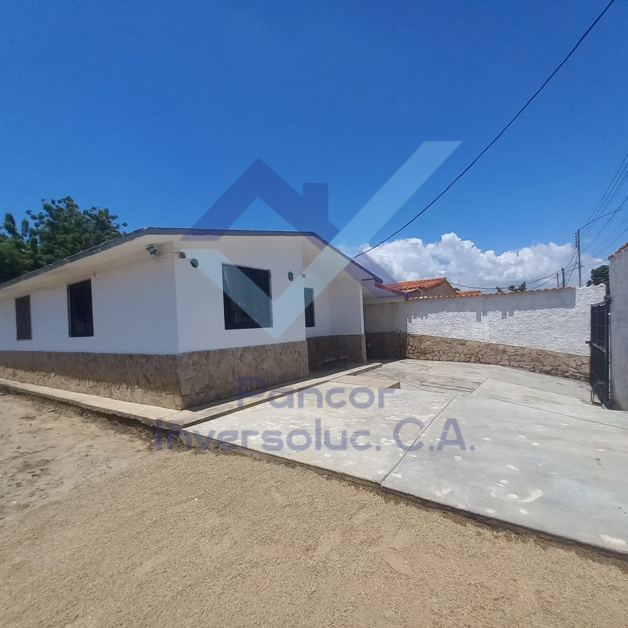 Casa en Venta en Guacara - Ciudad Alianza (3H - 1B - 3PE)