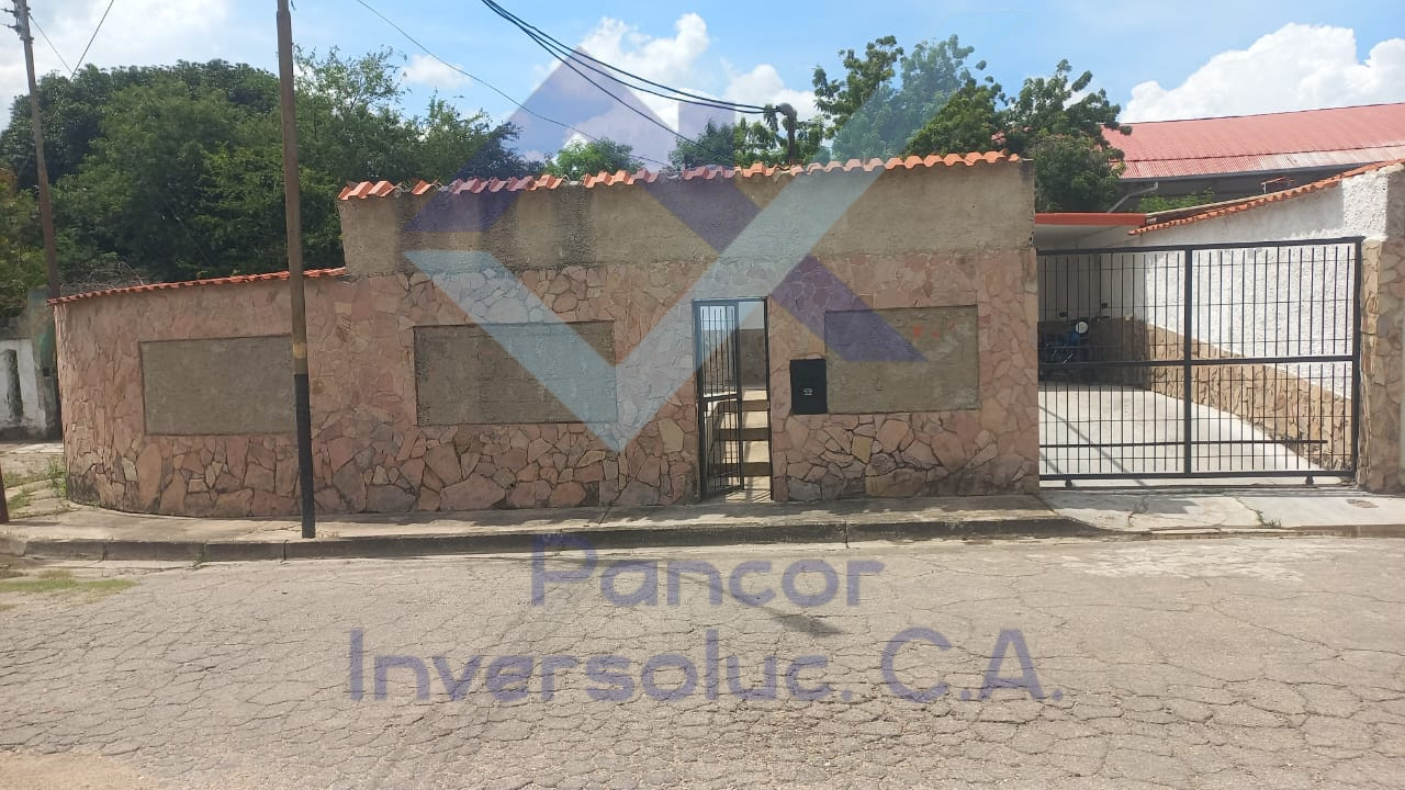 Casa en Venta en Guacara - Ciudad Alianza (3H - 1B - 3PE)