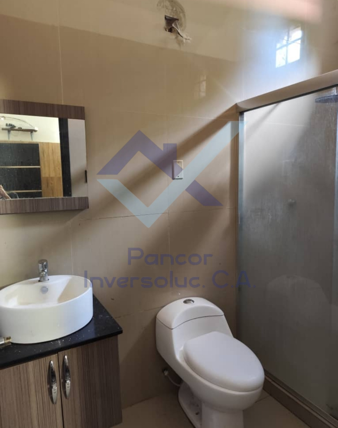 Casa en Venta en Guacara - Centro (2H - 1B - 3PE)