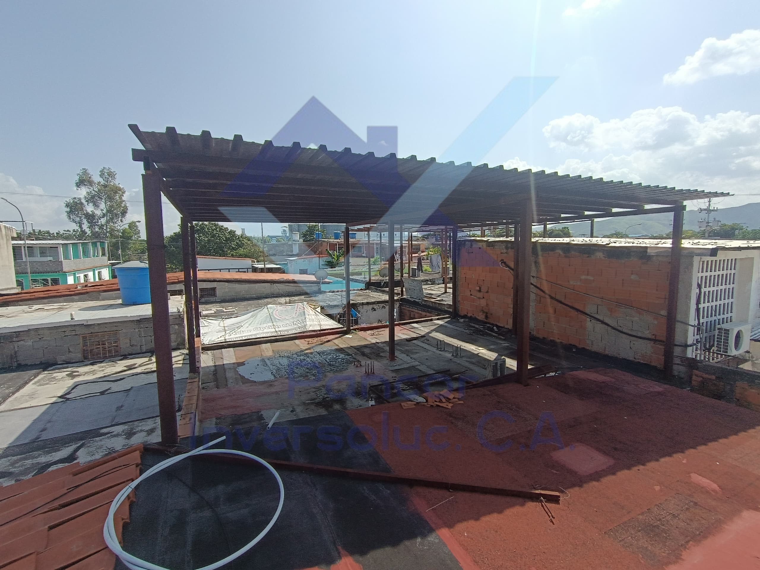 Casa en Venta en San Joaquin (2H - 1B - 1PE)