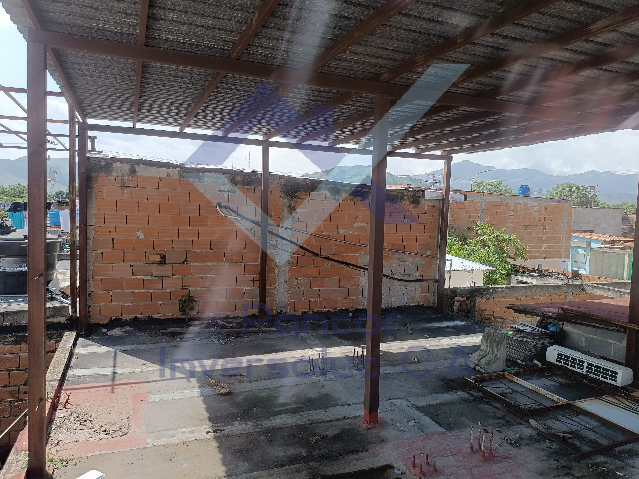 Casa en Venta en San Joaquin (2H - 1B - 1PE)