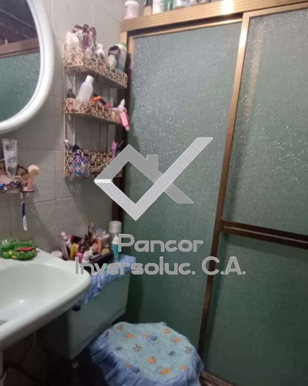 Casa en Venta en Urb.los Molinos Paraparal (4H - 2B - 2PE)