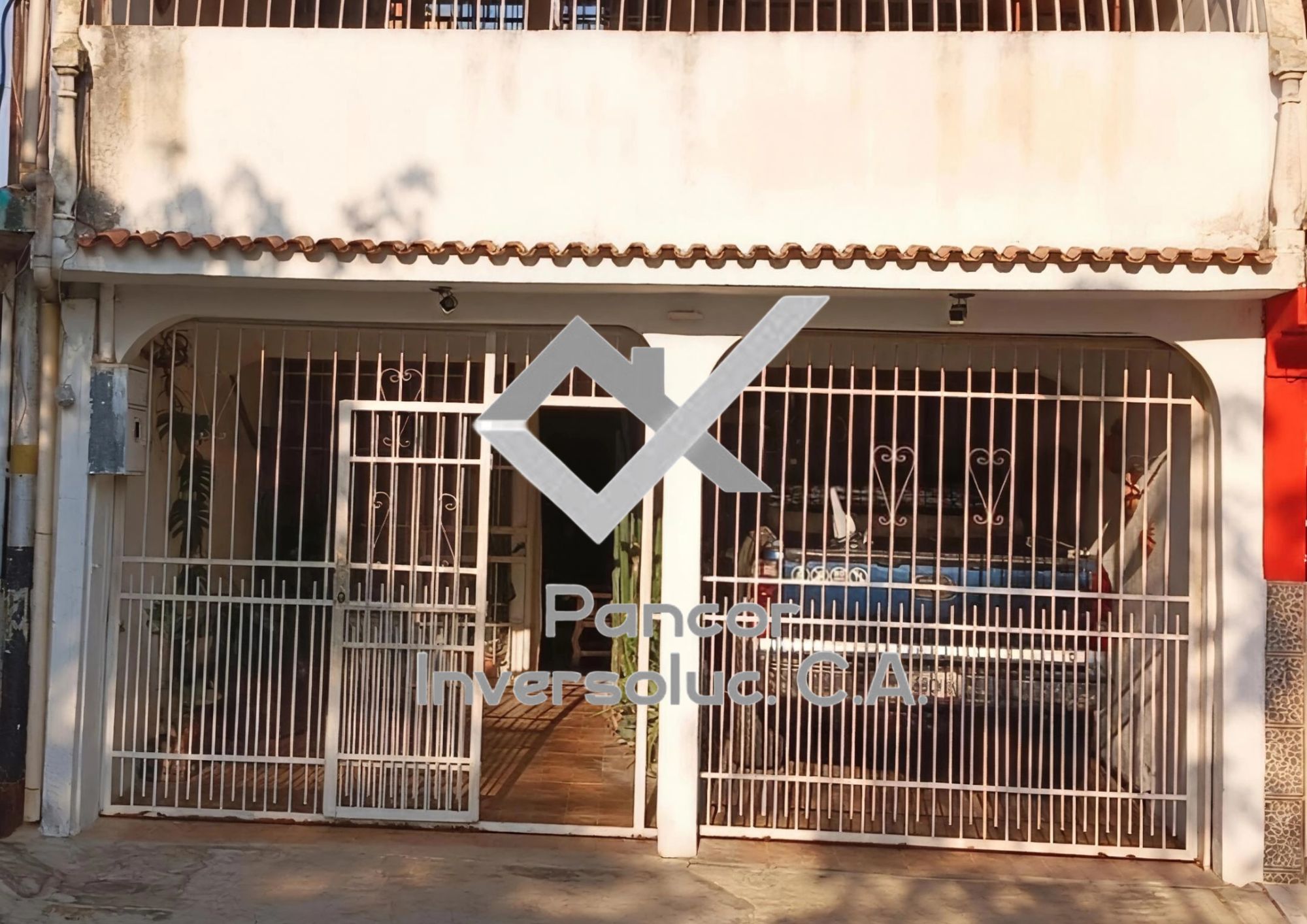 Casa en Venta en Urb.los Molinos Paraparal (4H - 2B - 2PE)