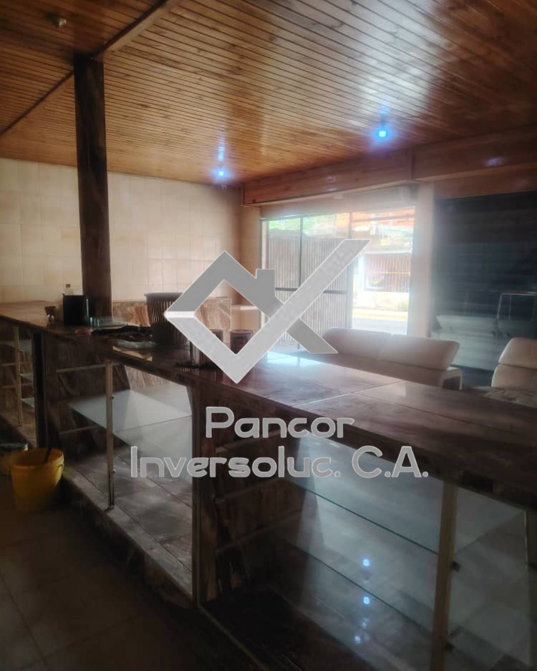 Local en Alquiler en Guacara - Centro (H - 1B - PE)