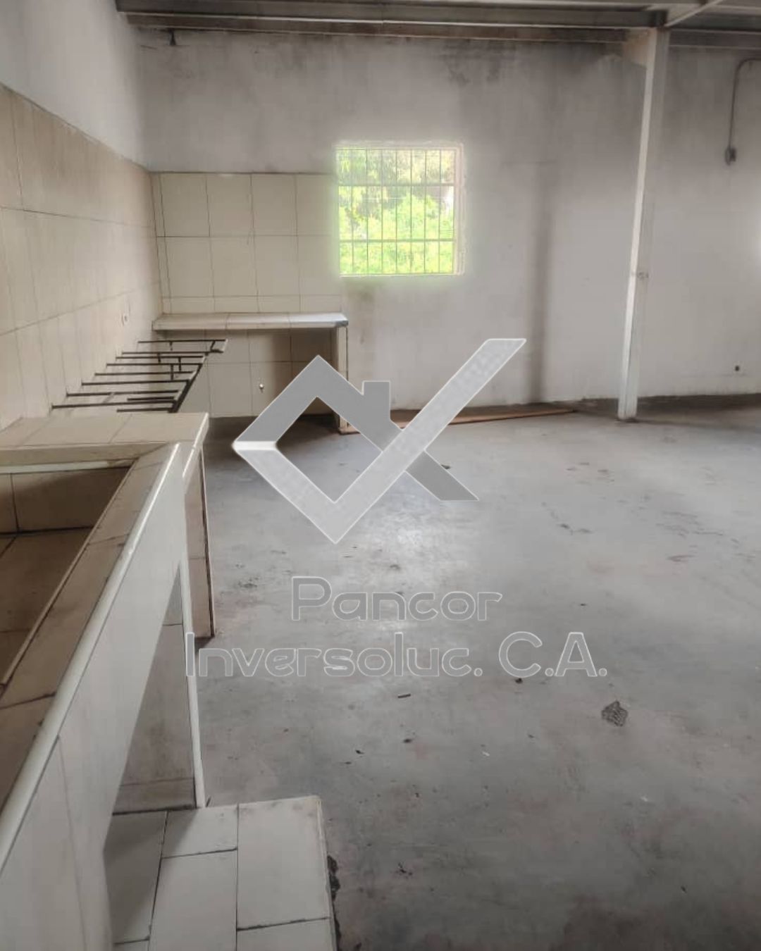 Local en Alquiler en Guacara - Centro (H - 1B - PE)