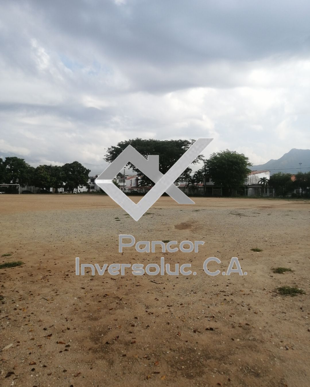 Terreno en Venta en Urbanizacion La Esmeralda (H - B - PE)