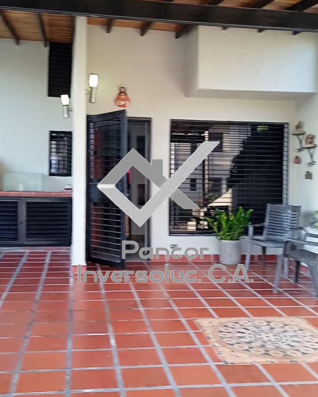 Town House en Venta en Conjunto Resd.aguamarina (3H - 2B - 2PE)