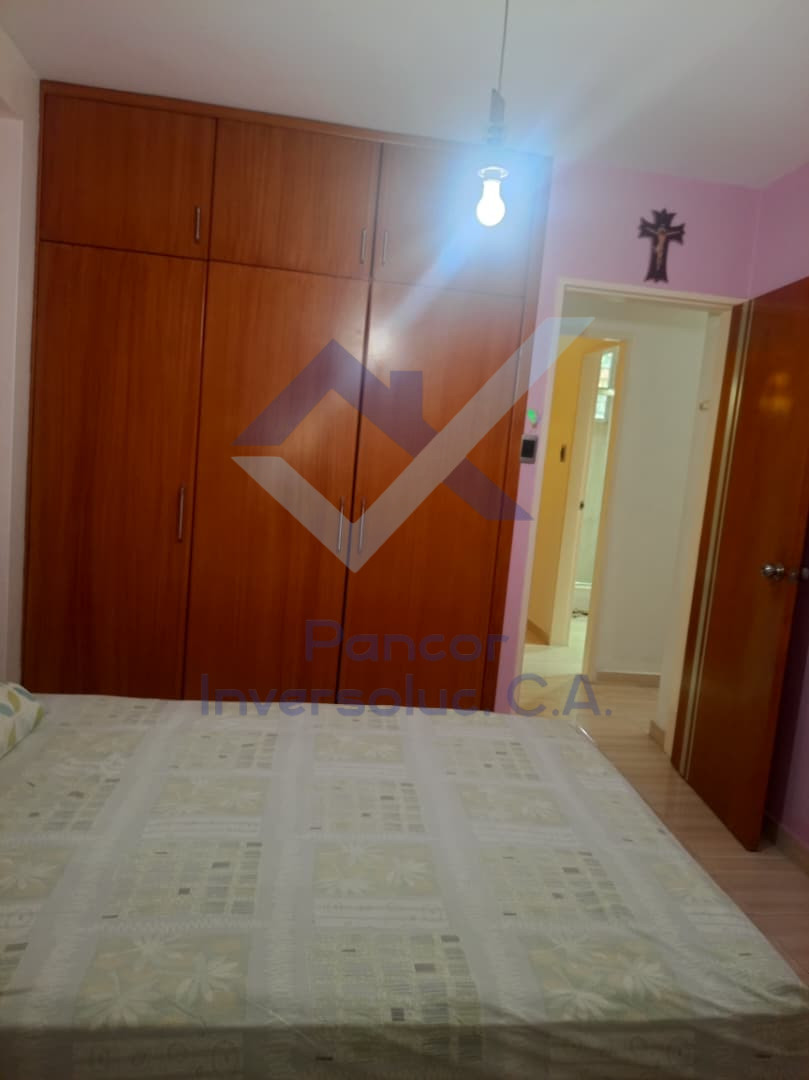 Apartamento en Alquiler en Conjunto Residencial Las Trinitarias (3H - 3B - 2PE)
