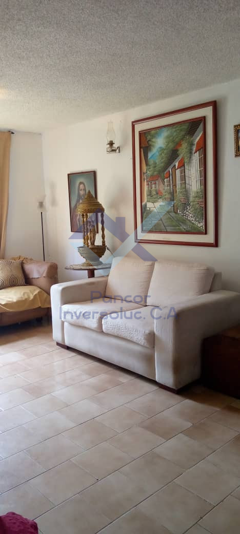 Apartamento en Venta en San Joaquin La Pradera (3H - 2B - 1PE)