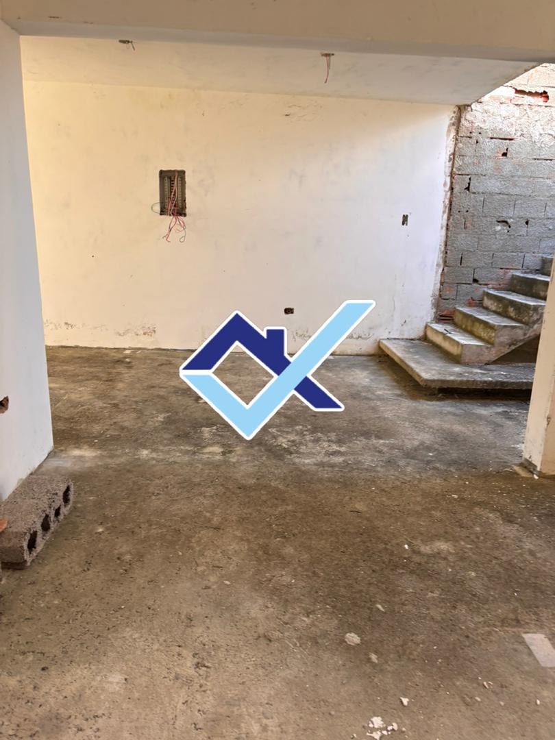 Casa en Venta en San Diego (2H - 2B - 2PE)