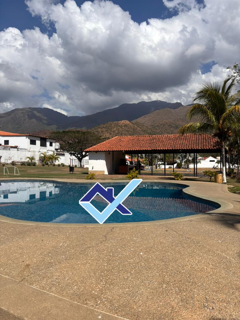 Casa en Venta en San Diego (2H - 2B - 2PE)