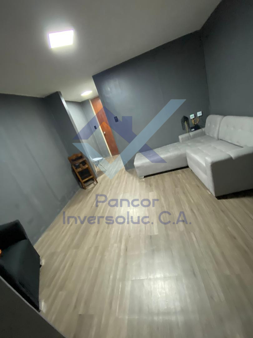 Apartamento en Venta en San Joaquin La Pradera (3H - 2B - 1PE)