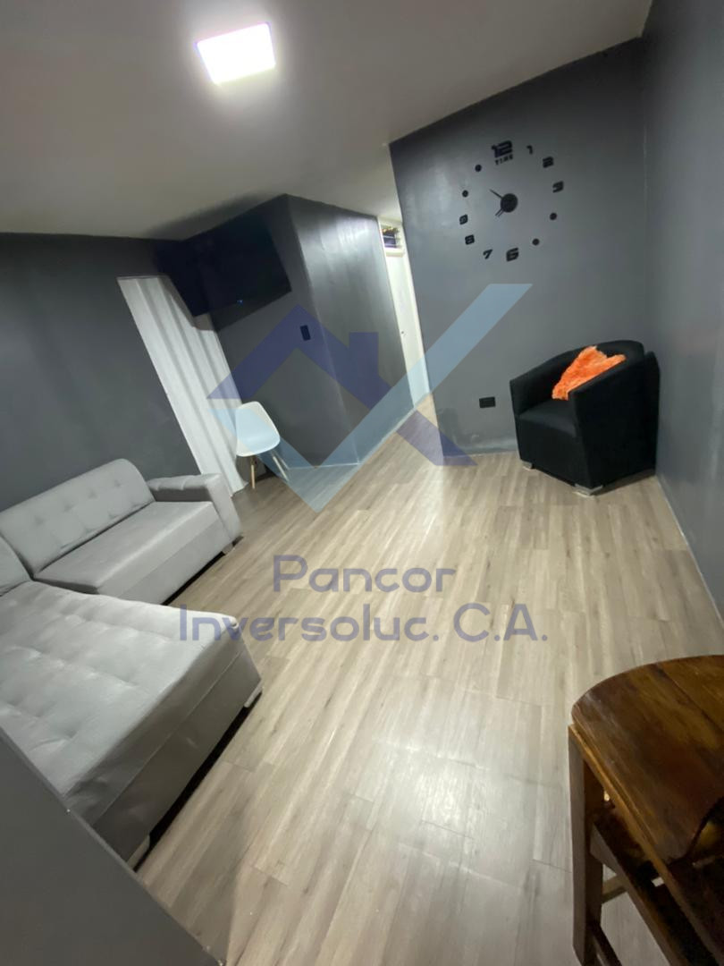 Apartamento en Venta en San Joaquin La Pradera (3H - 2B - 1PE)