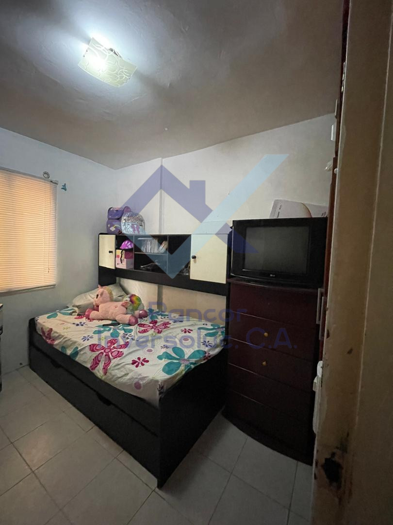 Apartamento en Venta en Ventuari Paraparal (3H - 1B - 1PE)