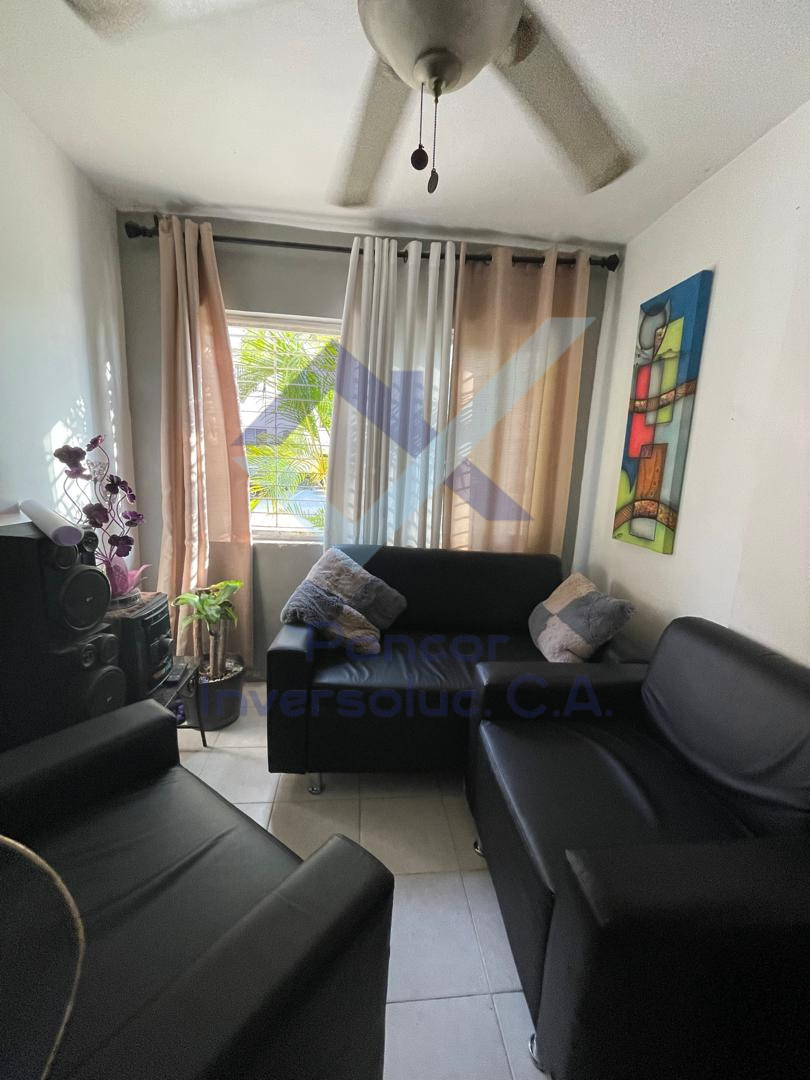 Apartamento en Venta en Ventuari Paraparal (3H - 1B - 1PE)