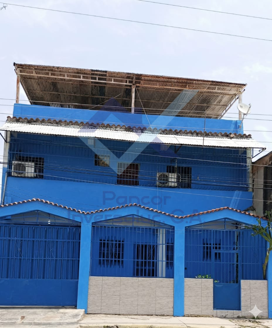 Casa en Venta en Guacara - Loma Linda (6H - 6B - 3PE)