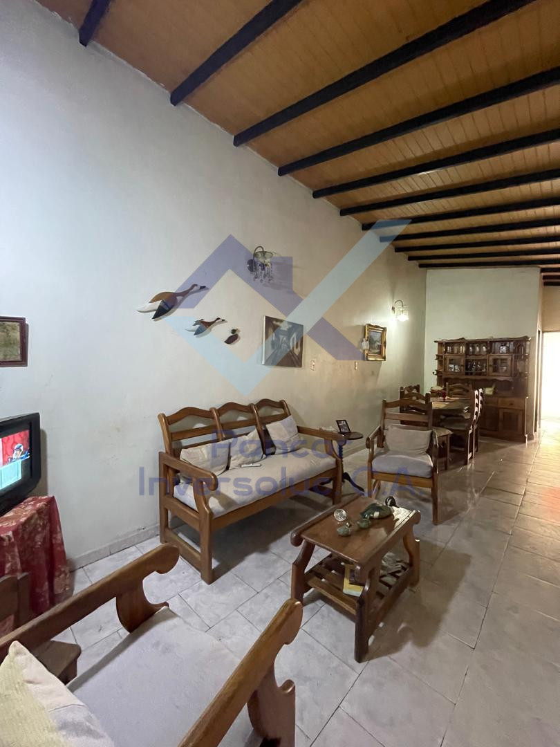 Casa en Venta en Guacara - Tesoro Del Indio (4H - 3B - 1PE)