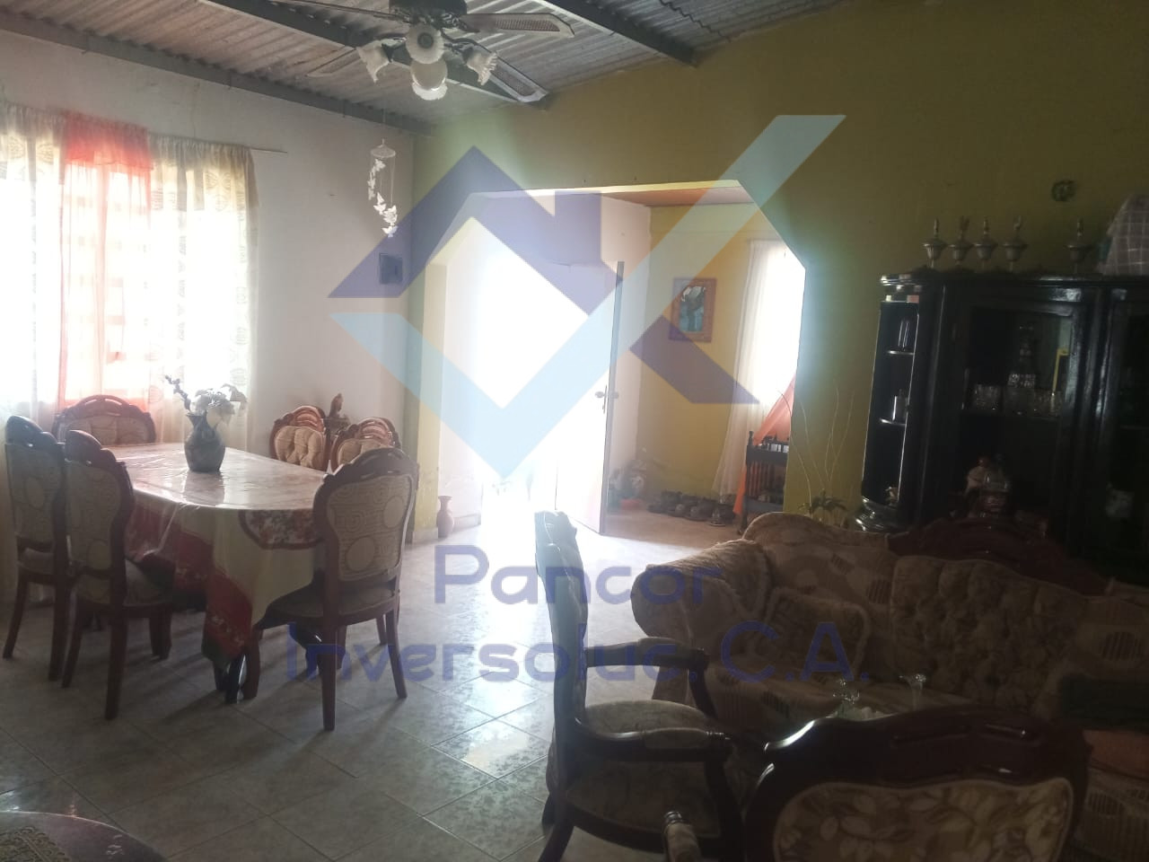 Casa en Venta en El Toco (3H - 2B - 8PE)