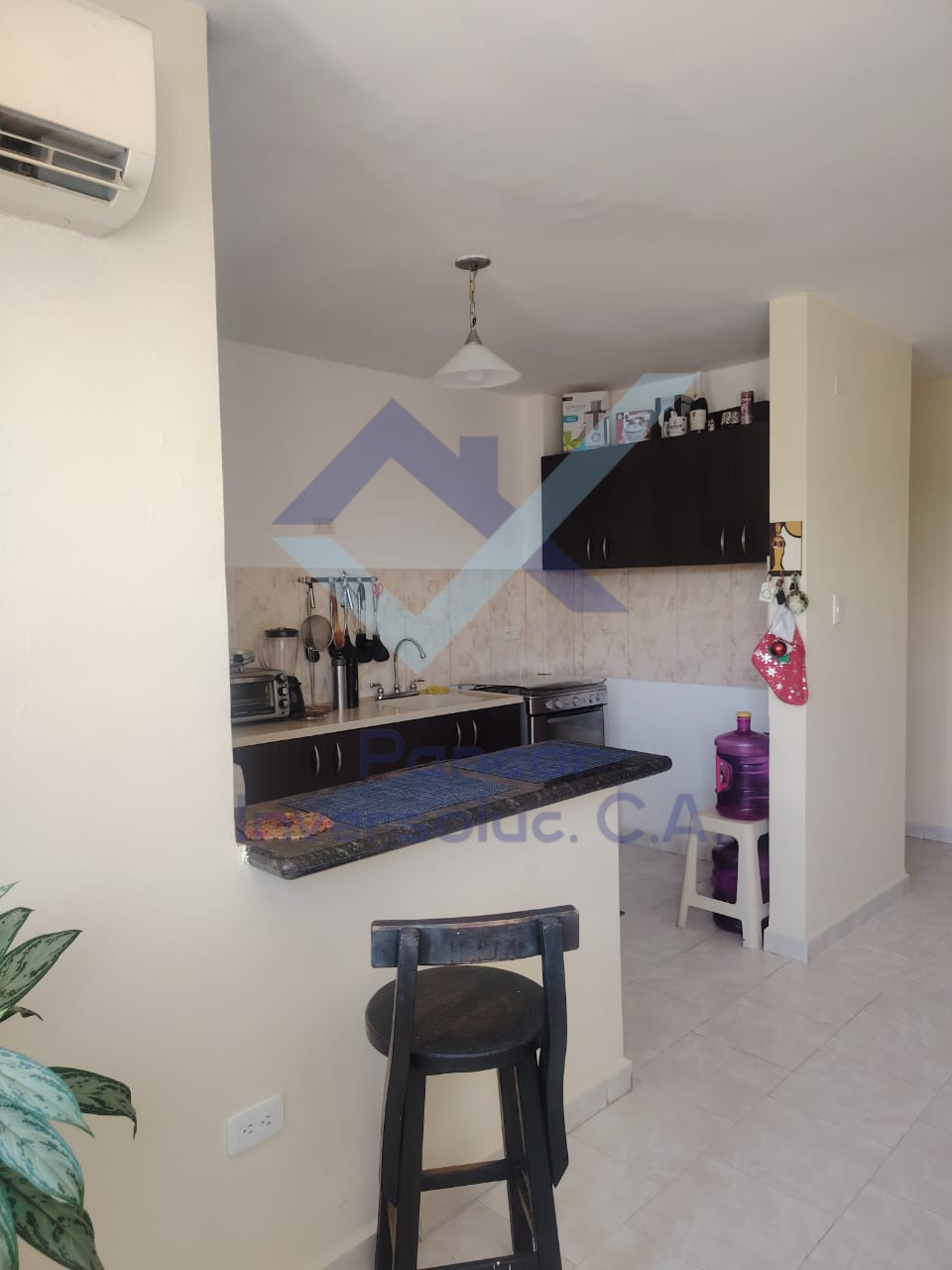 Apartamento en Venta en Paraparal (3H - 2B - 1PE)