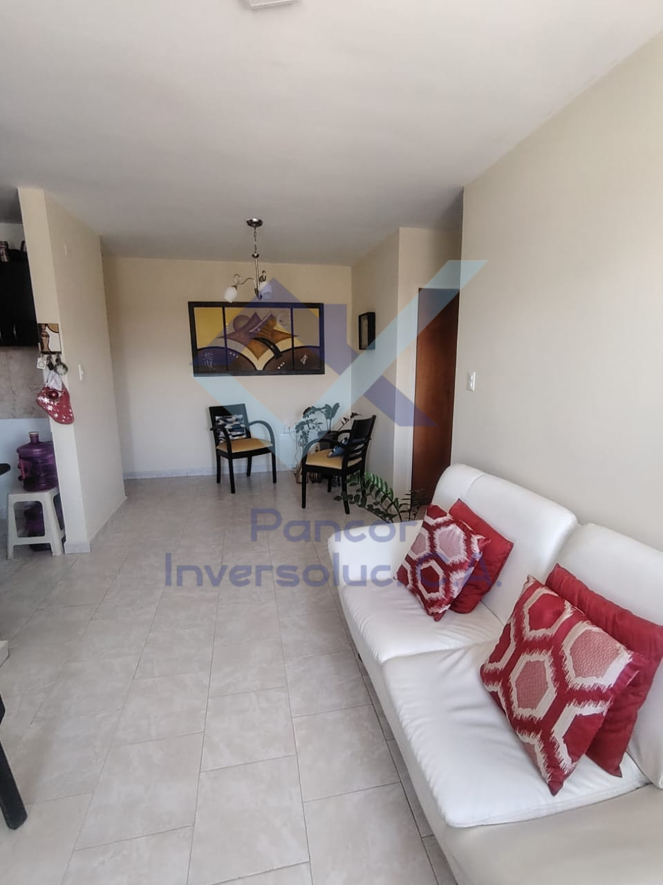 Apartamento en Venta en Paraparal (3H - 2B - 1PE)
