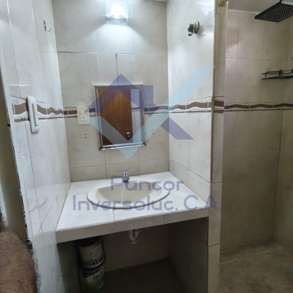 Casa en Venta en Guacara (2H - 1B - 2PE)