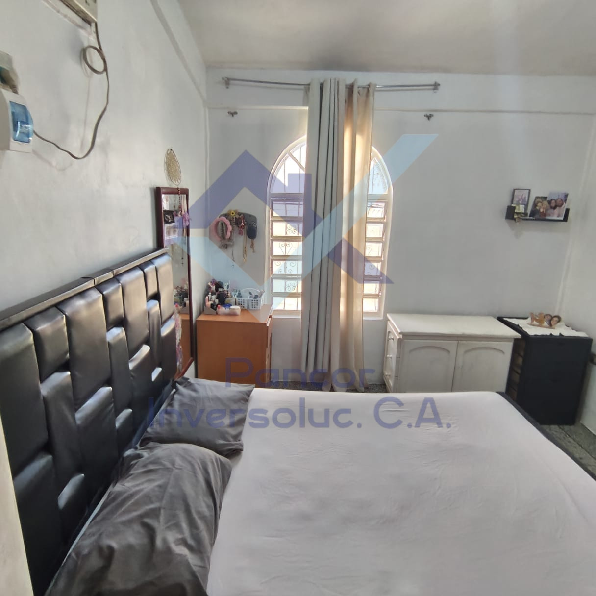 Casa en Venta en Guacara (2H - 1B - 2PE)