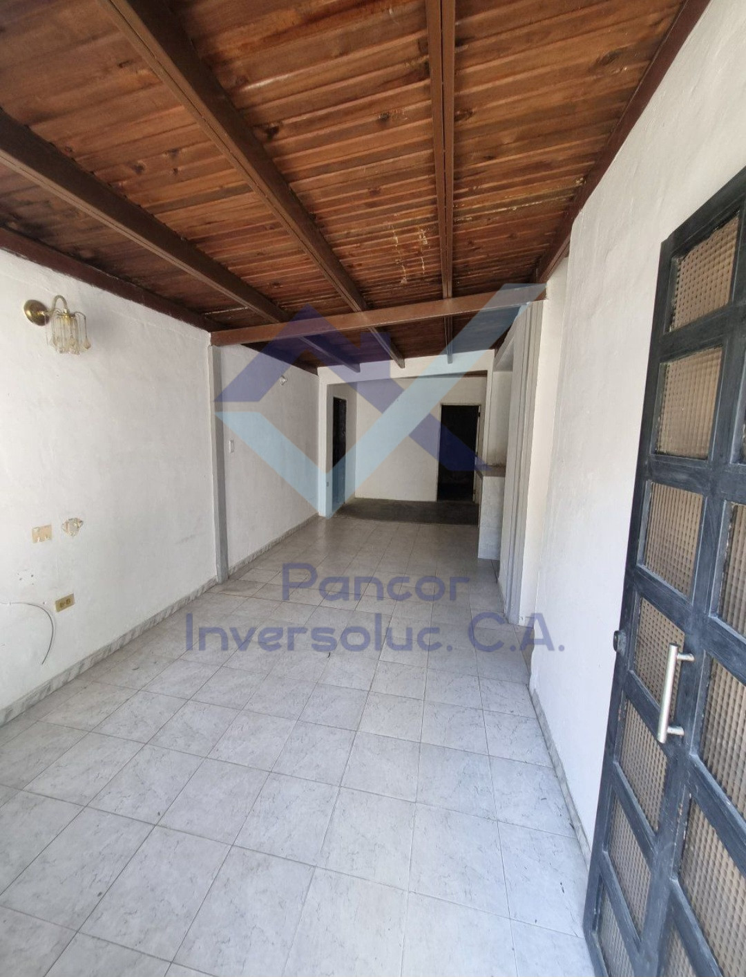Casa en Venta en Guacara - El Saman (3H - 2B - 2PE)