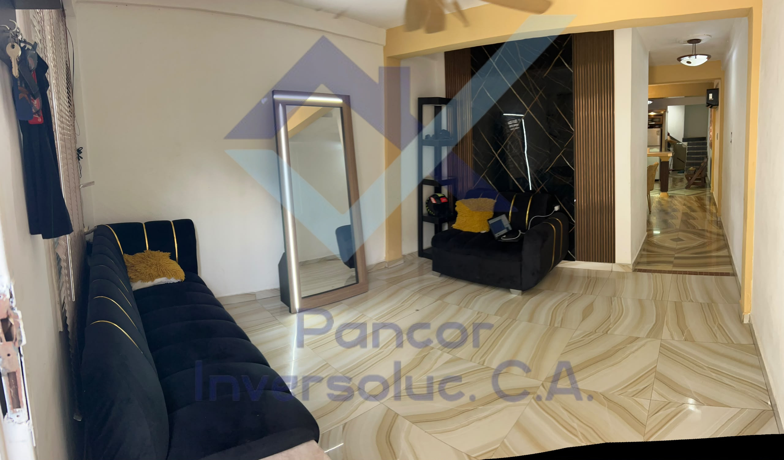 Casa en Venta en Valencia (3H - 2B - PE)