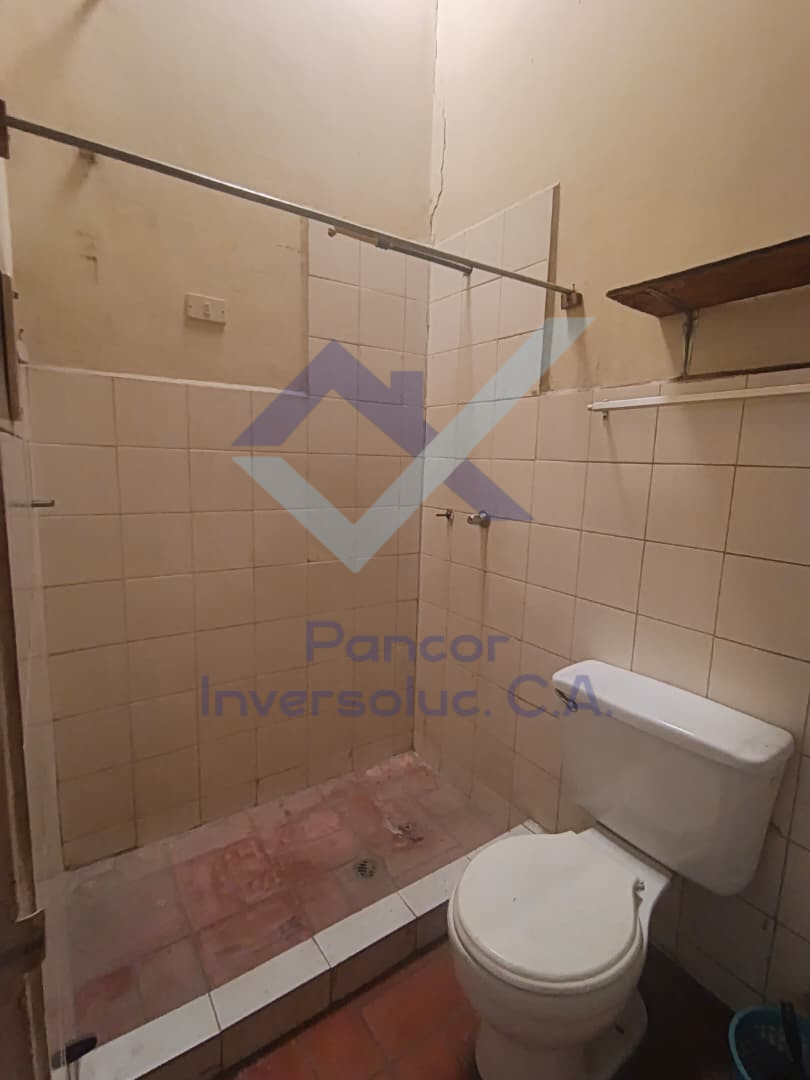 Casa en Venta en Guacara (3H - 2B - 3PE)