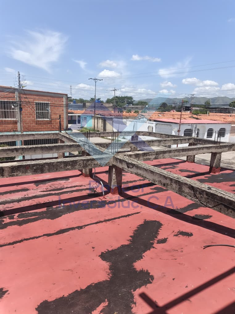 Casa en Venta en Guacara - Tesoro Del Indio (6H - 4B - 2PE)