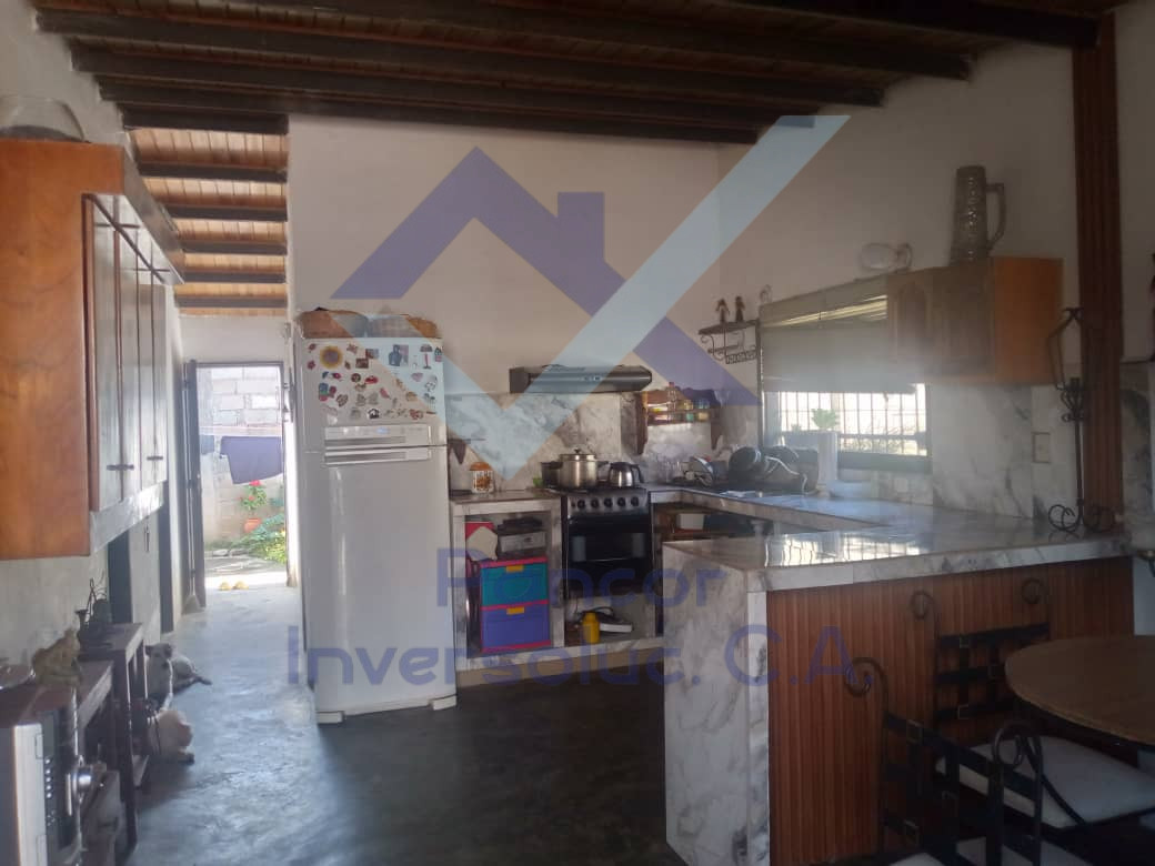 Casa en Venta en San Joaquin (2H - 2B - 2PE)