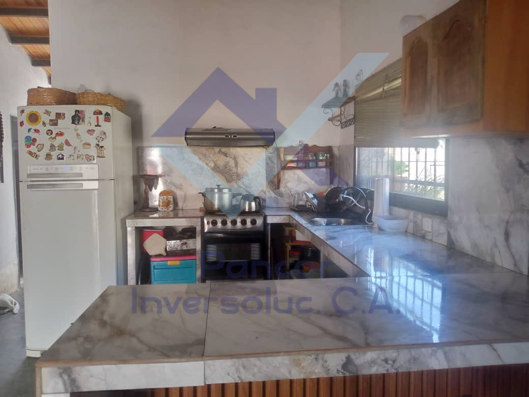 Casa en Venta en San Joaquin (2H - 2B - 2PE)