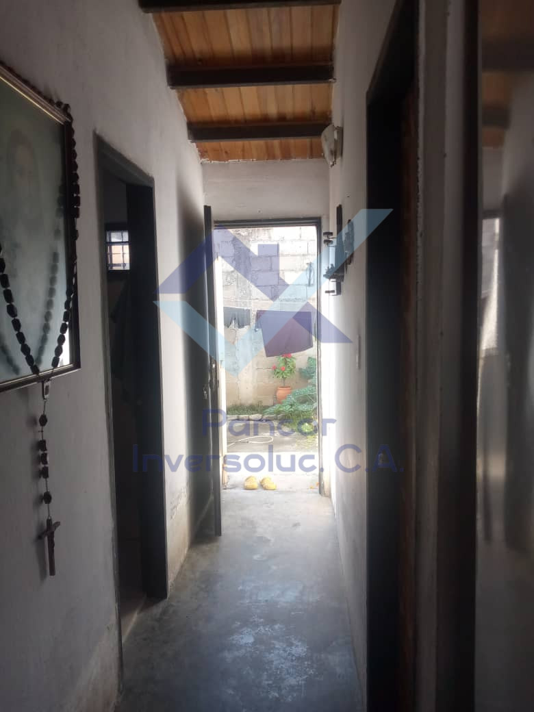 Casa en Venta en San Joaquin (2H - 2B - 2PE)