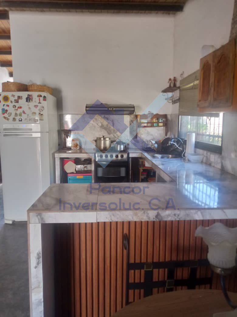 Casa en Venta en San Joaquin (2H - 2B - 2PE)