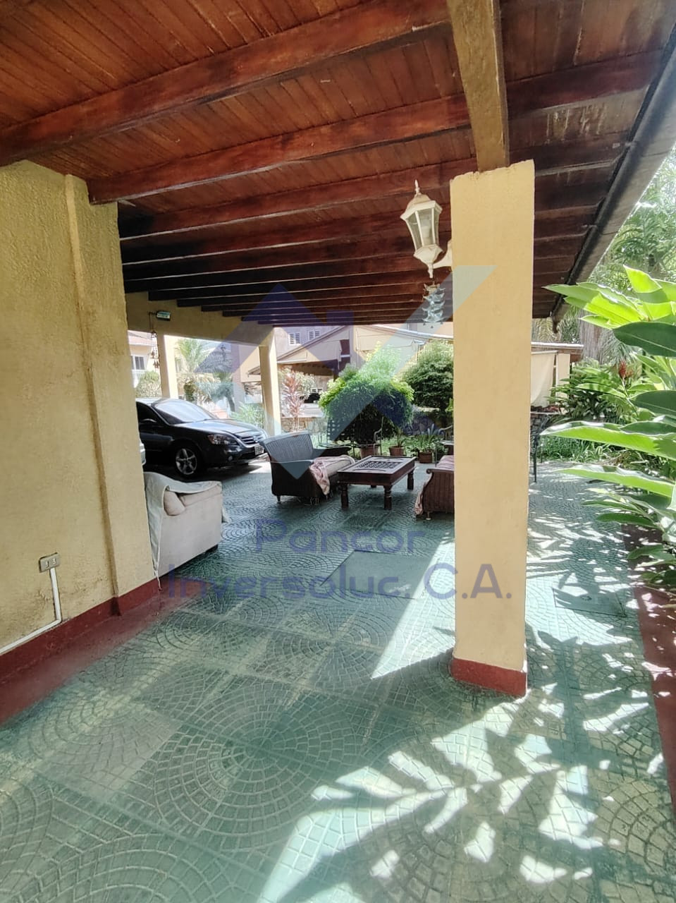 Casa en Venta en San Diego (4H - 5B - 4PE)