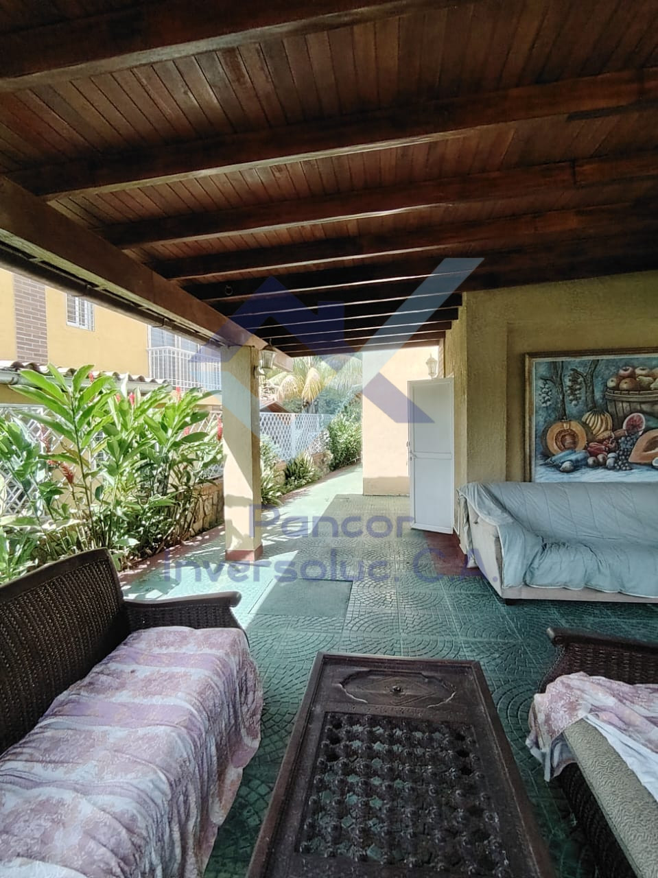 Casa en Venta en San Diego (4H - 5B - 4PE)